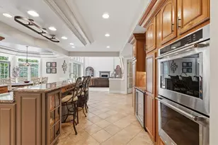 117 Lyndhurst Cir, Pine Township, PA 15090 - Photo 6