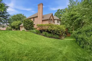 117 Lyndhurst Cir, Pine Township, PA 15090 - Photo 36