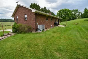 133 Baer Rd, Menallen Township, PA 15480 - Photo 6