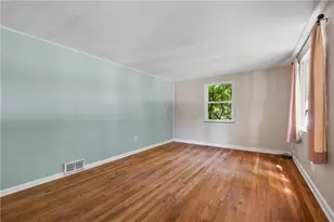 3210 Thornwood Dr, Bethel Park, PA 15102 - Photo 2