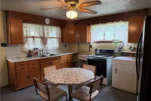 42 Cedar St, Center Township-Homer City, PA 15731 - Photo 2