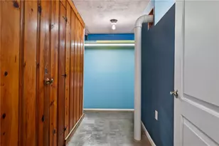 2619 Mt Royal Rd, Pittsburgh, PA 15217 - Photo 28