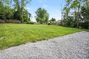 525 Agnew Rd, Pittsburgh, PA 15227 - Photo 28