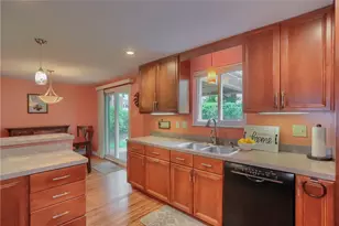 3970 Deervue Dr, Pittsburgh, PA 15227 - Photo 22