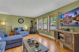 407 Belle St, Evans City, PA 16033 - Photo 2
