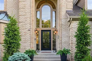 107 Shag Bark Ln, Peters Township, PA 15367 - Photo 4