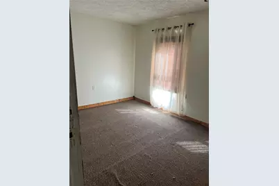 8 Lancaster Ave, Greenville Boro, PA 16125 - Photo 14