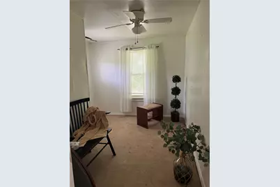 8 Lancaster Ave, Greenville Boro, PA 16125 - Photo 12