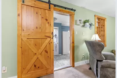 3213 Leechburg Rd, Pittsburgh, PA 15239 - Photo 10
