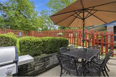 732 Kewanna Avenue, Pittsburgh, PA 15234 - Photo 34