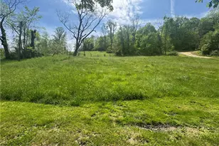 371 Garner Run Rd, Franklin Township, PA 15370 - Photo 14