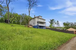 27 1st St, Smith Township, PA 15078 - Photo 28