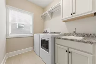 214 Maid Marion Ln, Canonsburg, PA 15317 - Photo 24