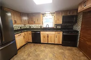 208 York Cirle, Rostraver, PA 15012 - Photo 18