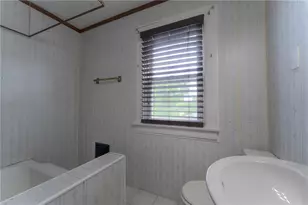 213 N 6th St, Youngwood, PA 15697 - Photo 22