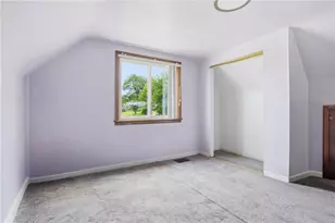 1803 Iowa Ave, West Mifflin, PA 15122 - Photo 18