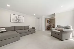 8273 Brittany Pl, Pittsburgh, PA 15237 - Photo 12
