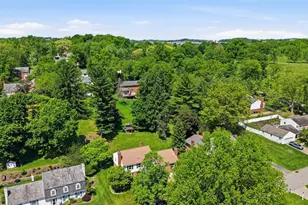 8273 Brittany Pl, Pittsburgh, PA 15237 - Photo 42