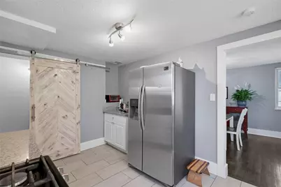 219 Curtis St, Pittsburgh, PA 15235 - Photo 10