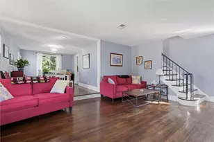 219 Curtis St, Pittsburgh, PA 15235 - Photo 2