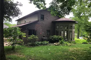 143 Regency Dr, South Union Township, PA 15401 - Photo 6