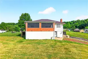 2021 State St, Jefferson Hills, PA 15025 - Photo 4