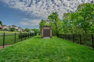 108 Sunray Dr, Center Township, PA 15001 - Photo 40