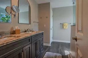 108 Sunray Dr, Center Township, PA 15001 - Photo 22
