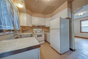 250 Park Ave, Pittsburgh, PA 15229 - Photo 10