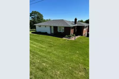 352 Crescent Dr, Canton Township, PA 15301 - Photo 1