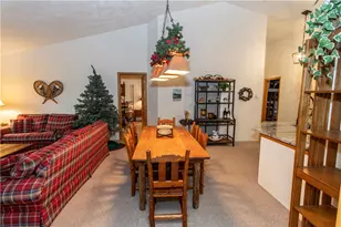 5113 Summit Dr, Hidden Valley, PA 15502 - Photo 12
