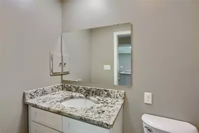 516 Pine Ave, Ellwood City, PA 16117 - Photo 20