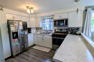 513 W Miller Ave, Munhall, PA 15120 - Photo 4