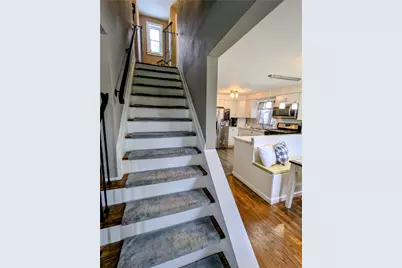 513 W Miller Ave, Munhall, PA 15120 - Photo 2
