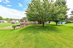 302 Pecan St, Sutersville, PA 15083 - Photo 8