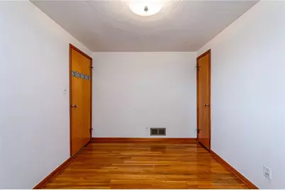 302 Pecan St, Sutersville, PA 15083 - Photo 24