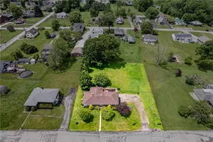 302 Pecan St, Sutersville, PA 15083 - Photo 4