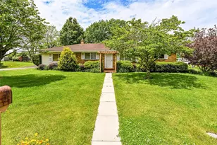 302 Pecan St, Sutersville, PA 15083 - Photo 2