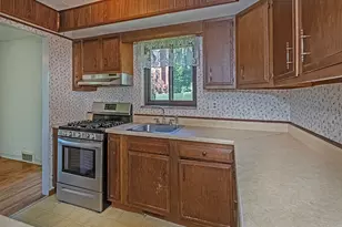 834 Hawthorne Dr, Blackridge, PA 15235 - Photo 14