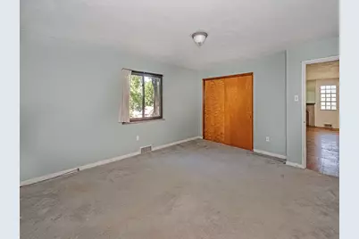 834 Hawthorne Drive, Blackridge, PA 15235 - Photo 18