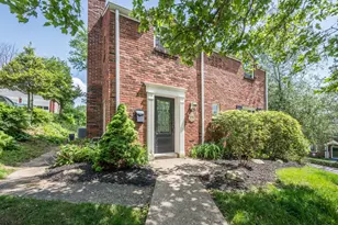 639 Kenilworth Dr, Pittsburgh, PA 15228 - Photo 2