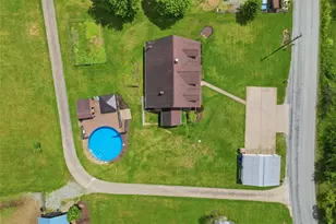 699 Brinkerton Rd, Mount Pleasant Township, PA 15601 - Photo 6
