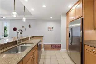 1219 Crescent Pl, Pittsburgh, PA 15217 - Photo 10