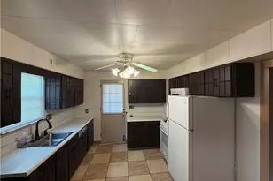 1041 4th St, Monongahela, PA 15063 - Photo 8