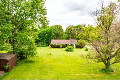 321 Pleasant Dr, Center Township, PA 15001 - Photo 2