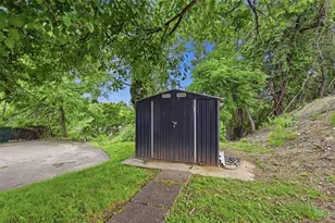 126 Pennoak Dr, Pittsburgh, PA 15235 - Photo 24