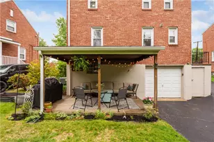 383 Woodcliff Cir, Scott Township, PA 15243 - Photo 22