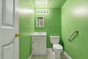 237 Merion Dr, Pittsburgh, PA 15228 - Photo 30