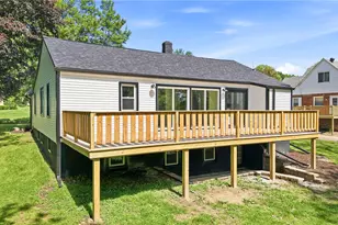 289 Maple Dr, Hermitage, PA 16148 - Photo 6