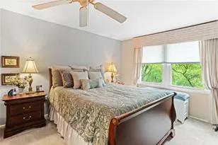 111 William Penn Cir, Leet Township, PA 15143 - Photo 26